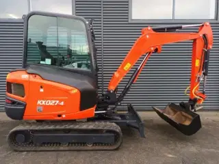 Kubota kx027-4