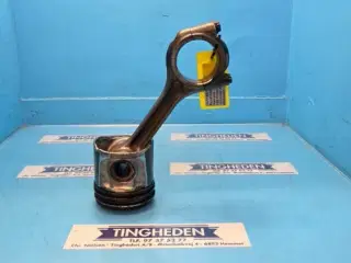 SisuDiesel 84AWF Stempel V837079475