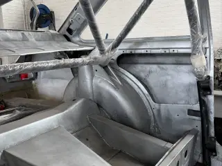 Ford Escort mk2 karosseri til race