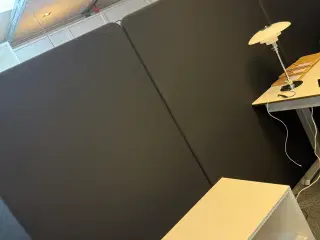 Skærmvæg