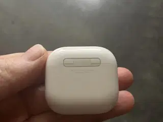 Apple airpods
