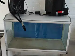 250 L. Akvastabil effektline 