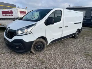 Renault Trafik halv køl
