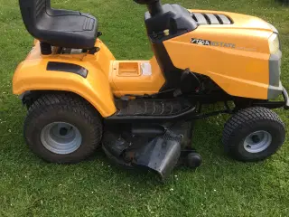 2013 år Stiga Tonado Hydrogear  18,5