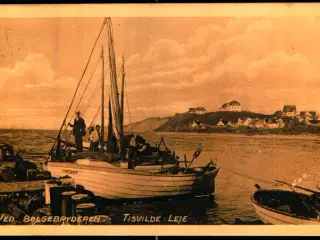 Ved Bølgebryderen -  Tisvilde Leje - A. Jensens Bogh.  837 - Ubrugt