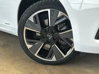 Opel Astra-e 54 Ultimate