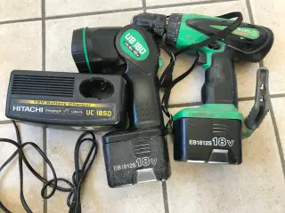 Bore- og skruemaskine, lygte, 2 batteri, oplader. 