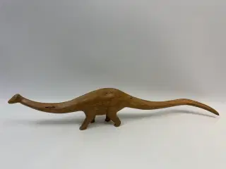 Dinosaur figur / skulptur i massiv træ