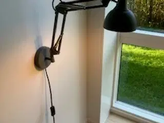 Sengelampe i grå