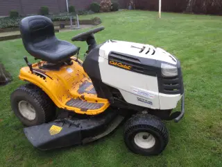 1 stk Cub Cadet CC 717 HG Hydrostatic 