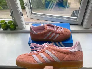 Adidas Gazelle Wonder Clay