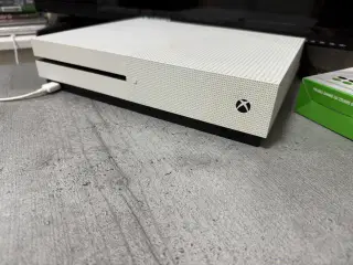 Xbox One S god