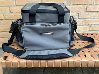 Savage gear fisketaske
