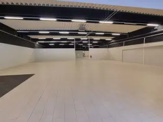 Lager med kontor