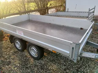 Leje af Boogieyrailer 2000kg