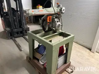 Radial arm sav DeWalt 1420