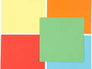 Origamipapir 15x15 cm - 10 ark i klare farver