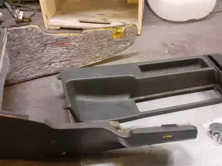 Komplet midterkonsol, BMW E30
