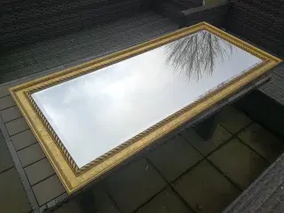 Flot spejl med guldramme