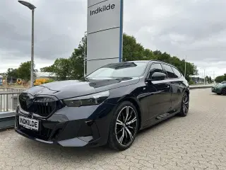 BMW i5  eDrive40 Touring Fully Charged M-Sport