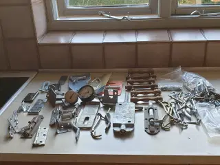 Beslag m m ialt20kr