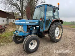 Traktor Ford 6610