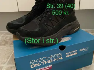 SKECHERS vandtæt støvle str.39 (40)