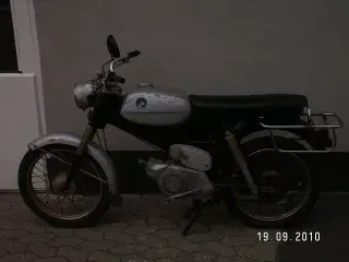 KØBES - 70'er knallert