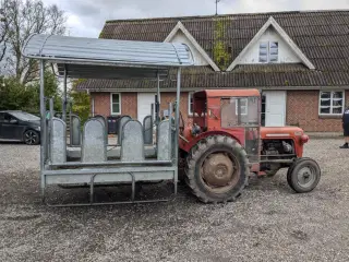 Foderhæk med tag