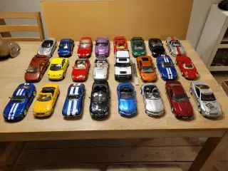 Modelbiler 1:18 