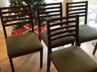 Findahl stole i mahogni