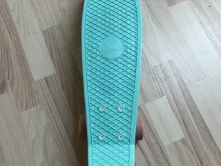 Næsten ny Penny skateboard 