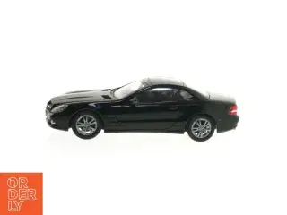 Mercedes-Benz modelbil fra Mercedes-Benz (str. 26x10 cm)