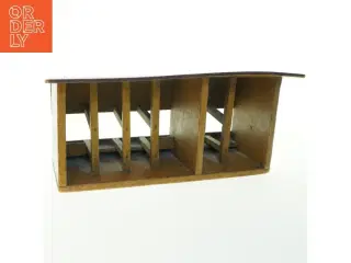 Antikt trælegetøj stald (str. 39x20x17 cm)