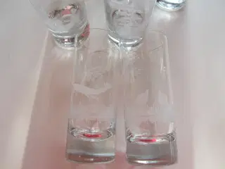 Flotte Drinks/vand/ glas med slibningerm.m. pr stk