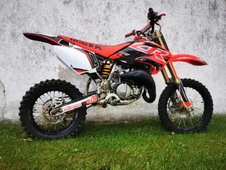 Honda cr 85 2 takt