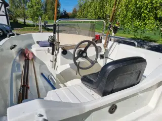 Styrepult båd med bådvogn og uden motor