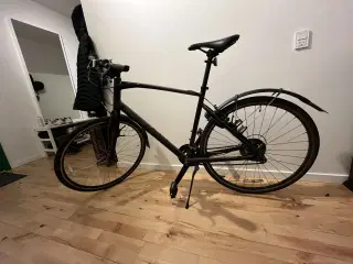 Specialized Sirrus Cykel