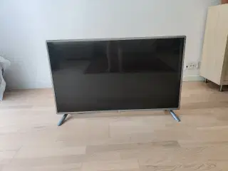 Full HD Smart TV