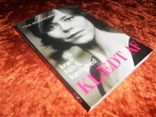 Klædt af, Tina Brændgaard
