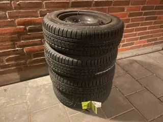 4 stis Nexen WinGuard vinterdæk på stålfælge sælge