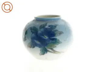 Vase med Snerle, Royal Copenhagen nr. 790A-2390 fra Royal Copenhagen (str. 8 x 9 cm)