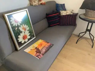 Sovesofa med magasin under