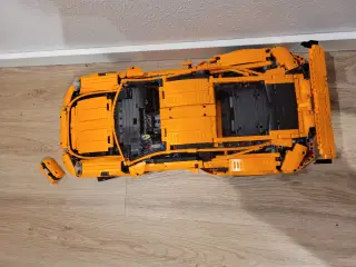 Lego technic 42056