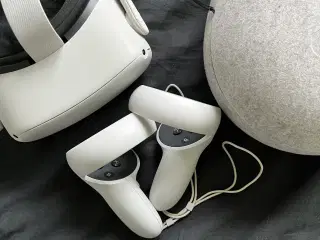 Meta Quest 2 VR headset