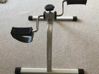 Pedaltræner/motionscykel