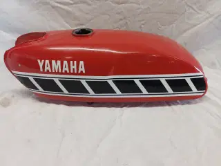 Yamaha FS 1 tank