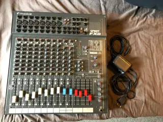 Soundcraft mixer m. efekter.