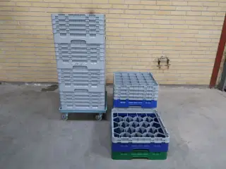 Lav kurvevogn med 8 stk. opvaskebakker