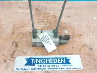 Massey Ferguson 40 Hydraulikventil 49070018